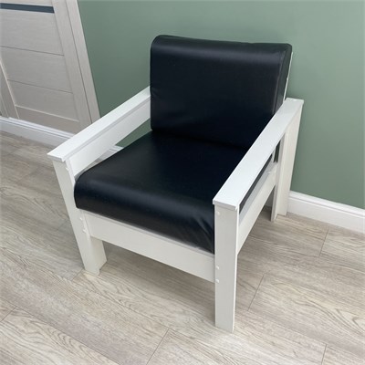 Кресло Каттегат New Victoria, каркас белый, кожа черная 30011-13 - фото 24511