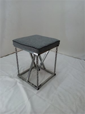 Табурет на цепях Лофт с мягким сиденьем, кожа серая, каркас серый металлик 2074-16 - фото 25807